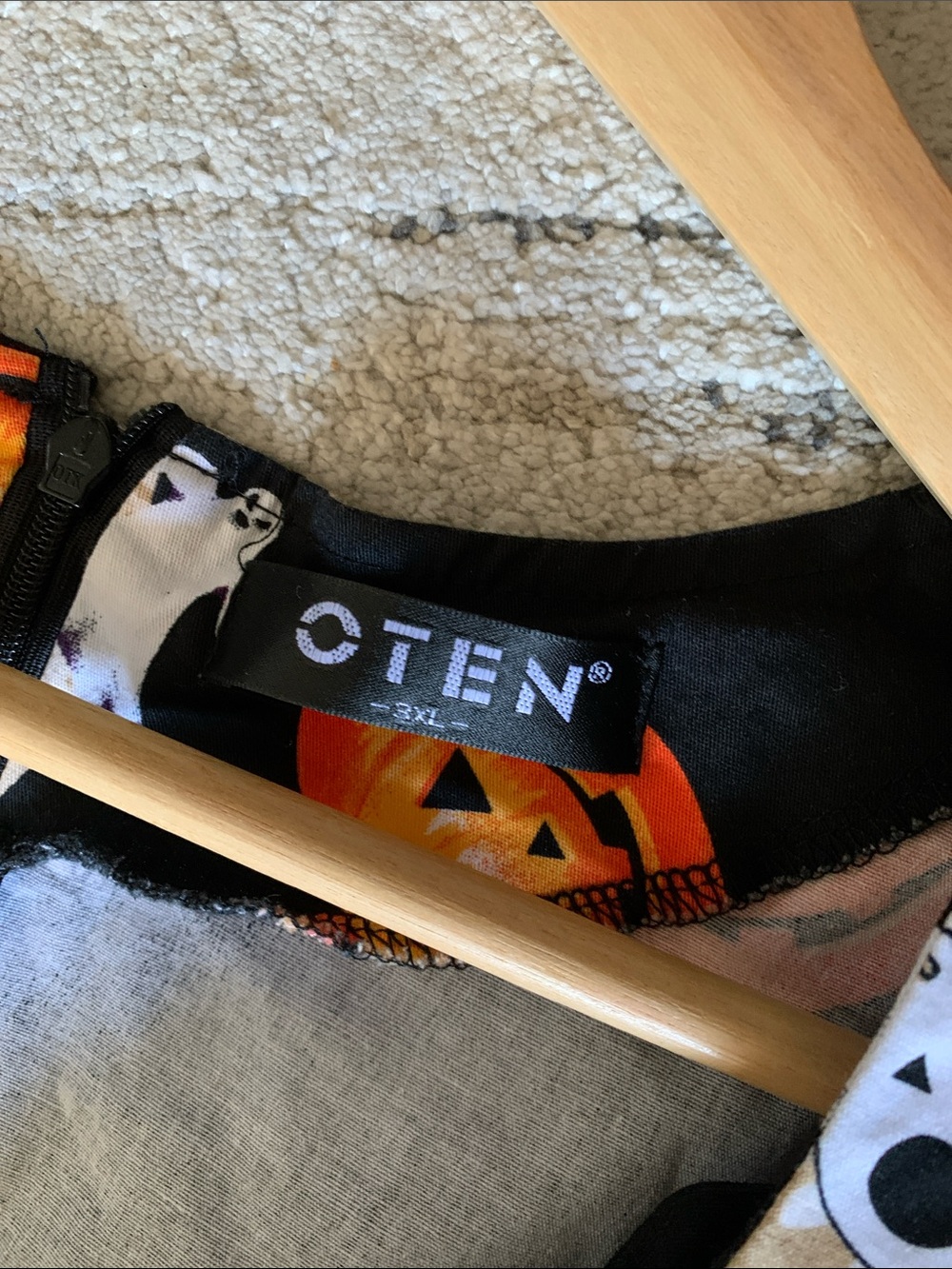 Oten Halloween Pumpkin & Ghost Black women Dress size 3x - Picture 2 of 2